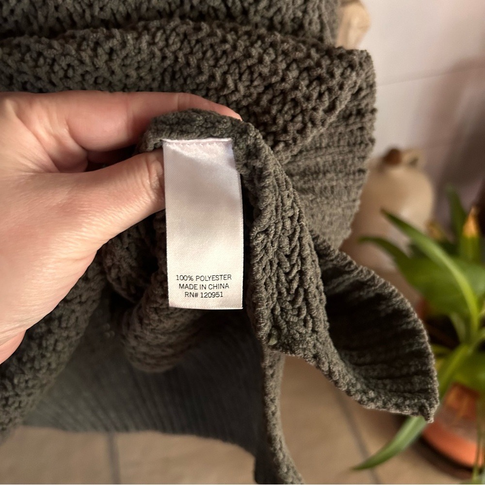 Braided Cable ChenillePullover XXL (Junior Sizing) Green‎ Sweater - Picture 8 of 15